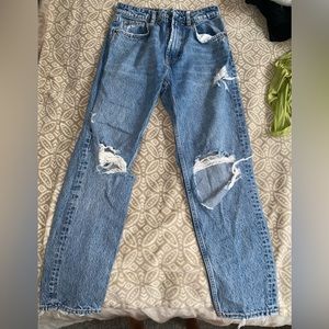 Zara ripped Jeans